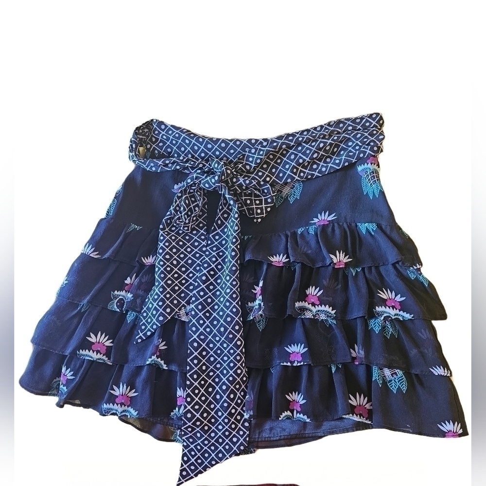 Celica Birtwell for express silk tiered mini skirt. Size 0